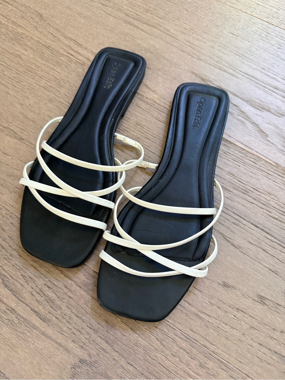 Open Edit Korva Sandals SZ 8 Black/white Strappy Minimalist Reformation Style